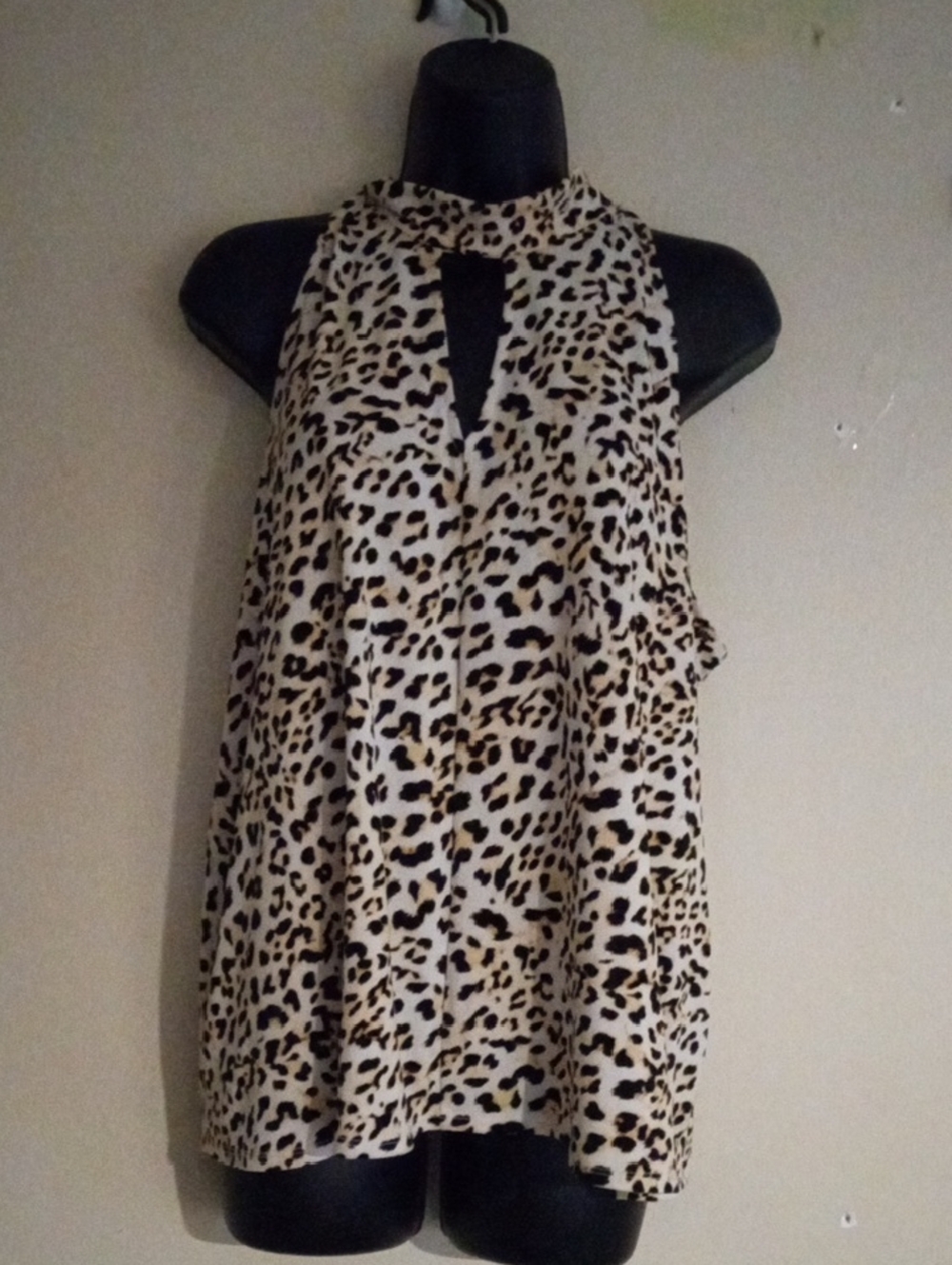 Banana Republic Leopard Print Sleeveless Keyhole Halter Top with Tie Behind Neck - Picture 1 of 9